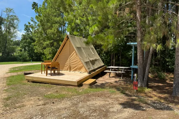Photo 1 - Lake Livingston Glamping Getaway