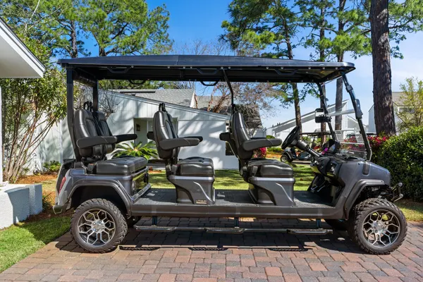 Photo 1 - Golf Cart Incl'd*Grill*Pet Friendly*Extra Large Patio*Pool Access* Cart To Beach