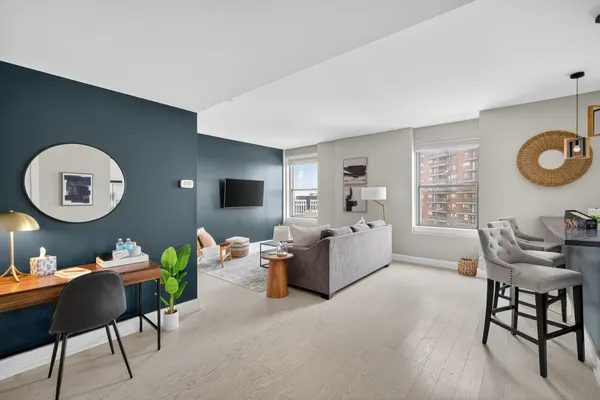Photo 1 - Upscale Urban Escape in the Heart of Downtown