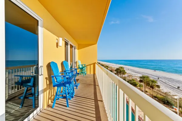 Photo 1 - Gorgeous Oceanfront Condo! Includes Local Attraction Tickets!