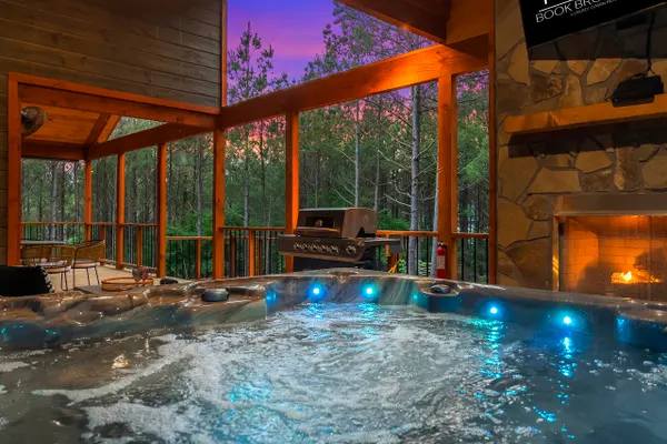Photo 1 - Your New Favorite Place + Private Outdoor Oasis + Disc Golf + Firewood Provided