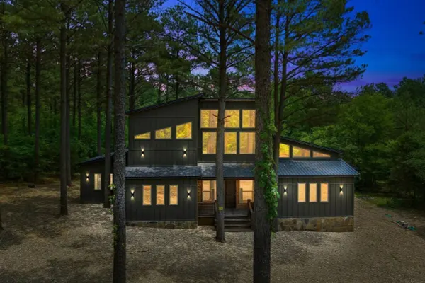Photo 1 - Game Room + Bunk Room + Large Covered Deck + 4 King Bedrooms + Great Layout