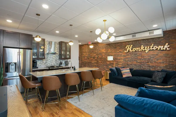 Photo 1 - The Honky Tonk - 2 Blocks to Broadway