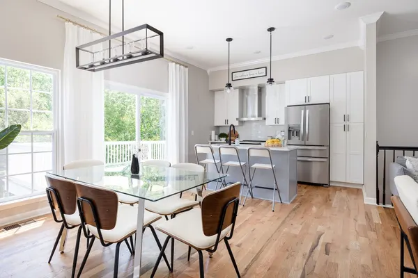 Photo 1 - 4BR Home • 10min to BNA • Fast Wi-Fi & Yard