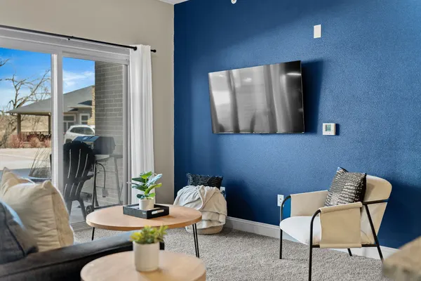 Photo 1 - Private Garage | Huge Gym | First Floor | Wifi