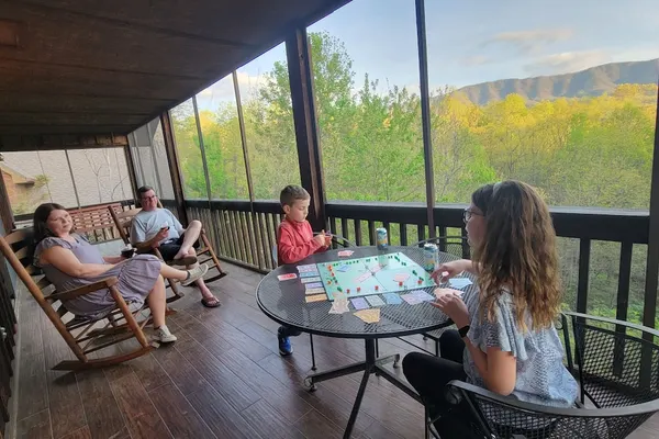 Photo 1 - Escape to the Mountains! Private hottub, MTN views