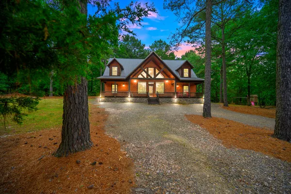Photo 1 - Theater + Pool Table + Play Set + 4 King Beds + Near Broken Bow Lake