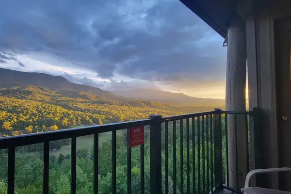 Photo 1 - Breathtaking mtn views.  Indoor pool & hot tub