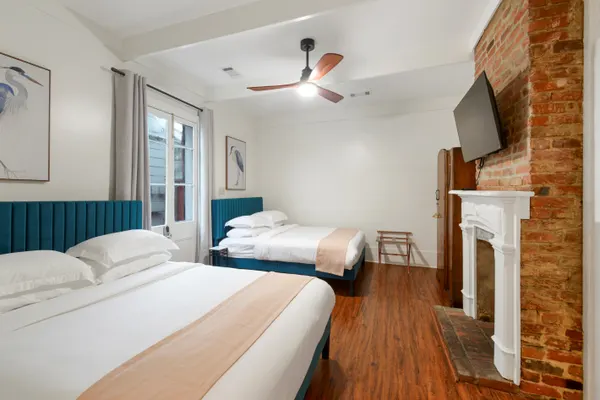 Photo 1 - The Al Hirt Guesthouse | Louis Park Hotel