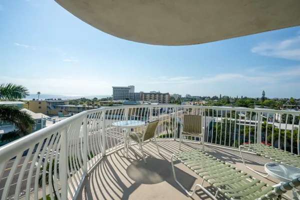 Photo 1 - Luxury Corner Oasis • Panoramic Ocean Views