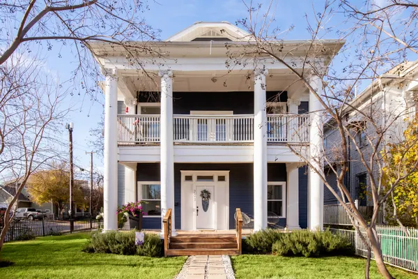 Photo 1 - Pearl Townhomes Combined. Sleeps 16