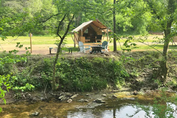 Photo 1 - Luxe Creekside Safari Tent|Firepit|HVAC|Spa Bath