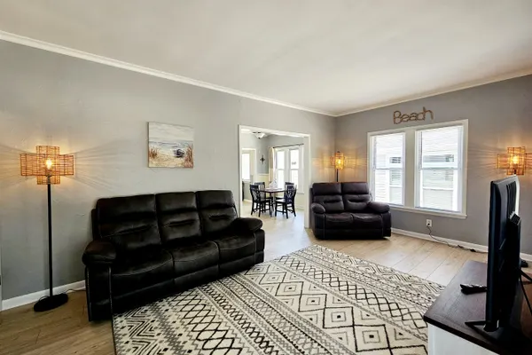 Photo 1 - Port Clinton Home~Lake & Park Views~Beach Access!