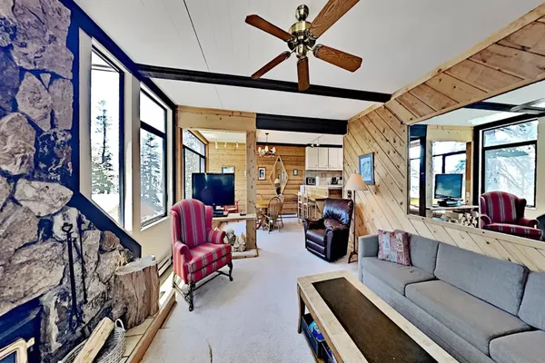 Photo 1 - Condo with Great Views - Close to all Mammoth Recreation! (Unit 543 at 1849)