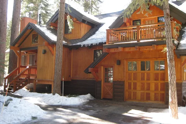 Photo 1 - Summer in the Sierras- 3Br,3Ba, 1940 Sqft, Sleeps 10