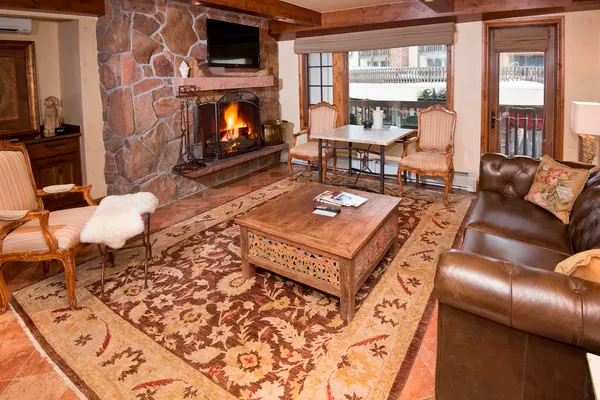 Photo 1 - Relaxing 1 Bedroom Condo with Premium Amenities Save 20% on 7+ Nights!