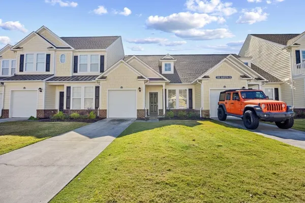 Photo 1 - 2213 The Havens