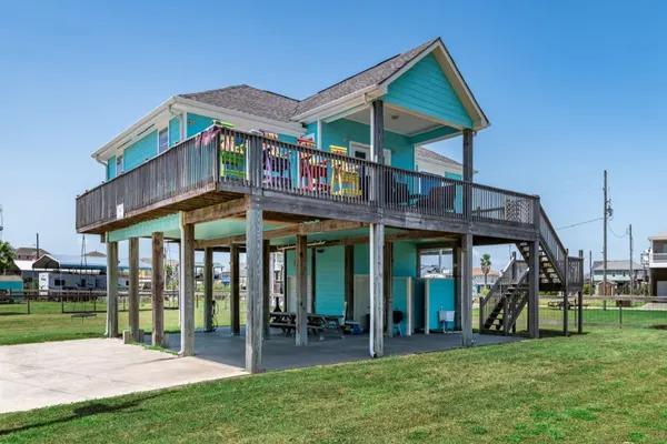 Photo 1 - Flower Pot