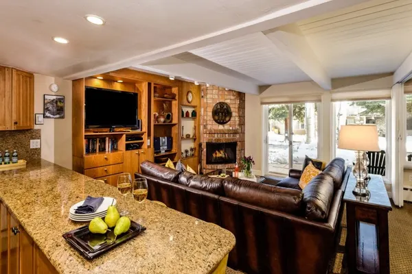 Photo 1 - Aspen Alps Apartment #204