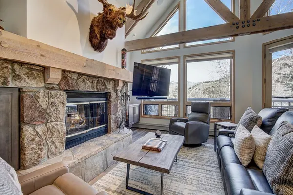 Photo 1 - 3BR Ski-In Beaver Creek Retreat, Fully Renovated!