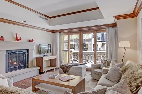 Photo 1 - 3 BR Luxury Ritz-Carlton Condo w/ Mountain Views Save 20% on 7+ Nights!