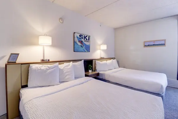 Photo 1 - Perfectly Located Hotel Room - Ski-In Ski-Out - Steps to the American Eagle/American Flyer chairlifts - MP522H