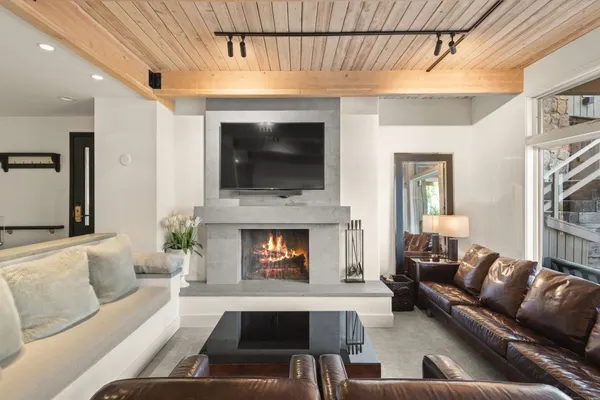 Photo 1 - Aspen Alps Apartment #805