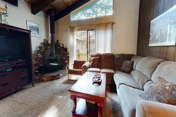 Photo 1 - Chateau de Montagne 17 Spacious Family Townhome with Great Complex Amenities On Shuttle Route