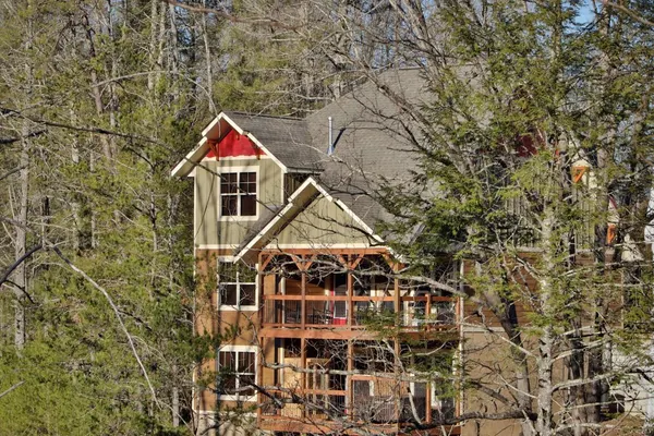 Photo 1 - Luxurious Chalet in the Heart of the Great Smoky Mountain