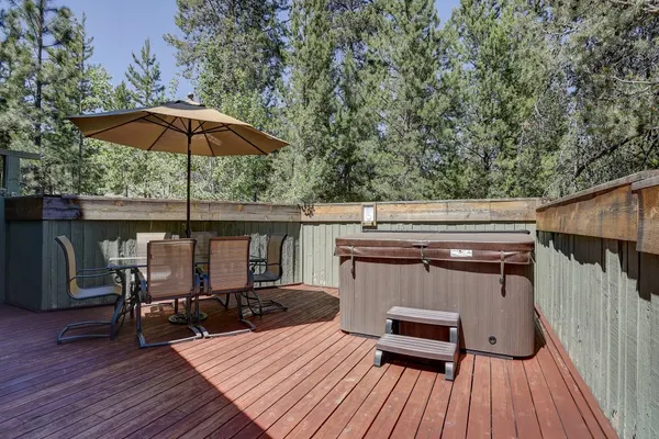 Photo 1 - Pet-Friendly 11 Camas Home with Brand-New Private Hot Tub