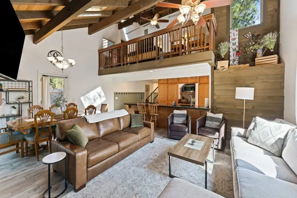 Photo 1 - 2 Landrise Pet-Friendly Home with Bikes to Use