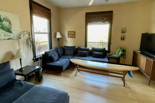 Photo 1 - Heartbreak Pet and Family-Friendly Hood River Home