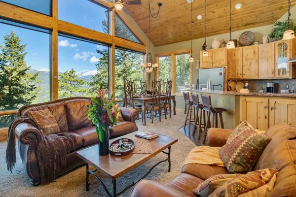 Photo 1 - Aspen Leaf Chalet Vacation Home at Windcliff