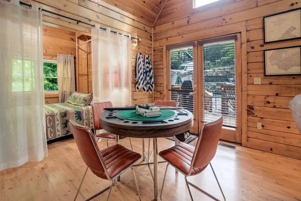 Photo 1 - The Cub House - Rustic 2 Bedroom Cabin Near Great Smoky Arts & Crafts Community