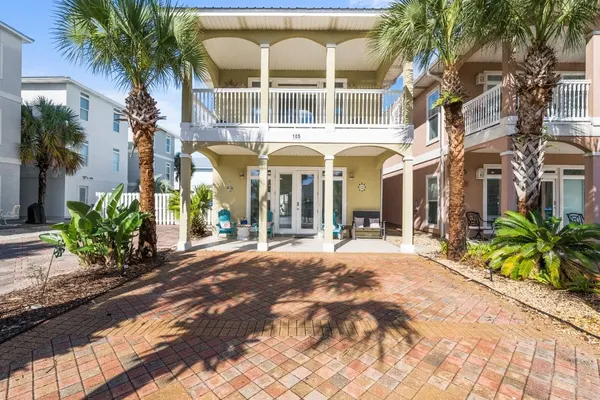 Photo 1 - Royal Palms Retreat