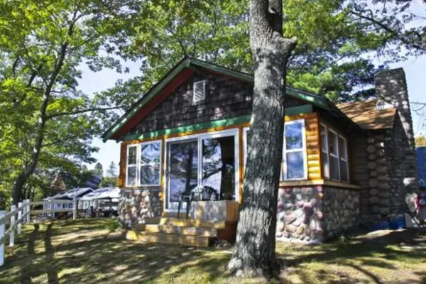 Photo 1 - Main Cabin - STARRY NIGHTS