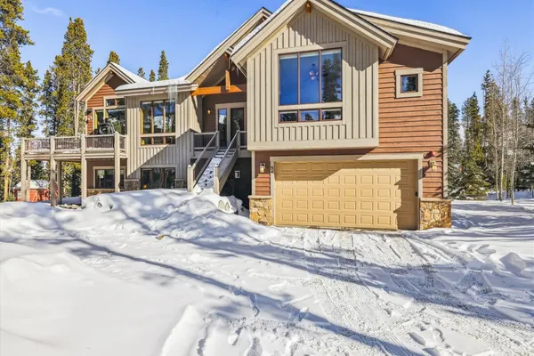 Photo 1 - Lone Hand Lodge