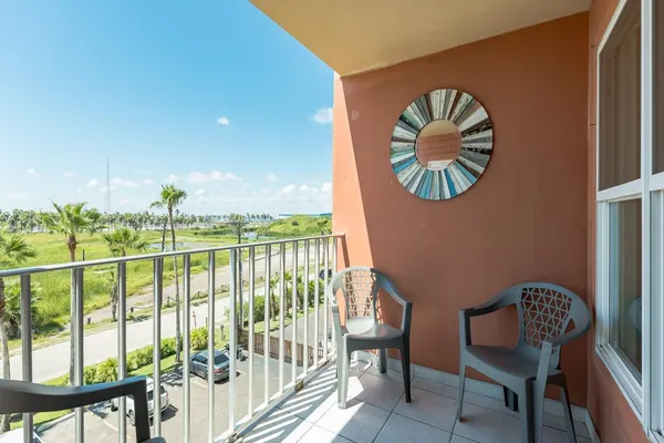 Photo 1 - Cozy Beach Condo