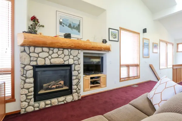 Photo 1 - Snowcreek V 999 Mammoth Mountain Views, Private Washer Dryer, Pet-Friendly