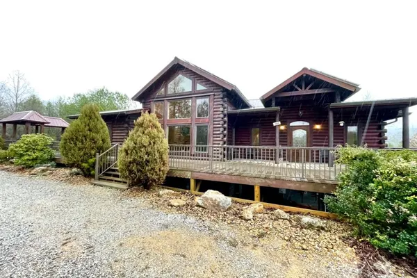 Photo 1 - Grand View, 360-degrees of awesome Mountain Views!
