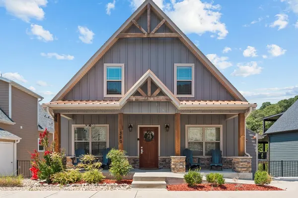 Photo 1 - CC380- Ozarks Peak- Sleeps 25