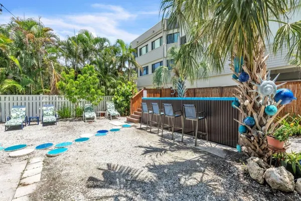 Photo 1 - Seahorse Suite