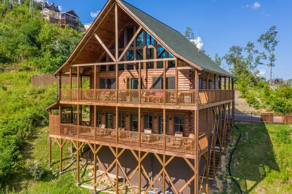 Photo 1 - A+ Amazing Views Cabin with Grill Area