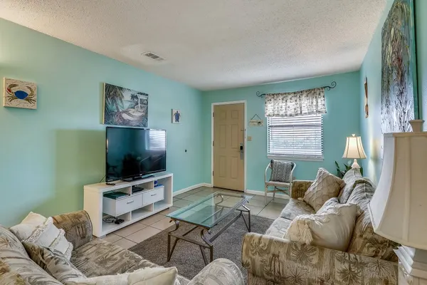Photo 1 - Venus 309 sleeps 10 Close to pool and beach