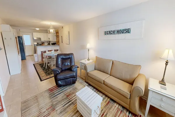 Photo 1 - Steps to the Pool 1 Bedroom Sleeps 4