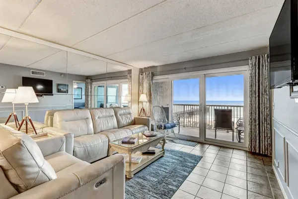 Photo 1 - Comfortable Condo With Beautiful Ocean view