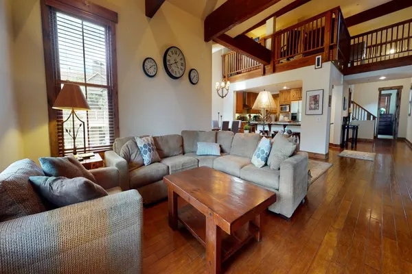 Photo 1 - Snowcreek VI The Lodges 1130 Pet-Friendly, Beautiful and Spacious, Garage and Washer Dryer