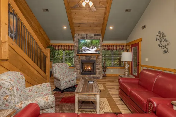 Photo 1 - Tennessee Dream Chalet with Relaxing Hot Tub