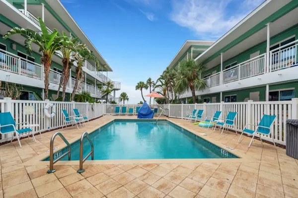Photo 1 - Tropic Terrace #54 - Beachfront Resort