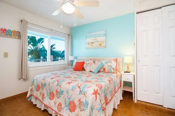 Photo 1 - Tropic Terrace #31 - Beachfront Resort